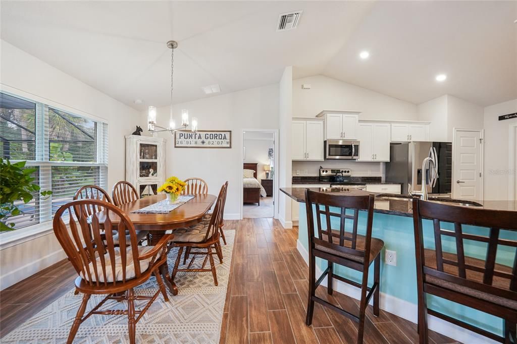 For Sale: $485,000 (4 beds, 2 baths, 1754 Square Feet)