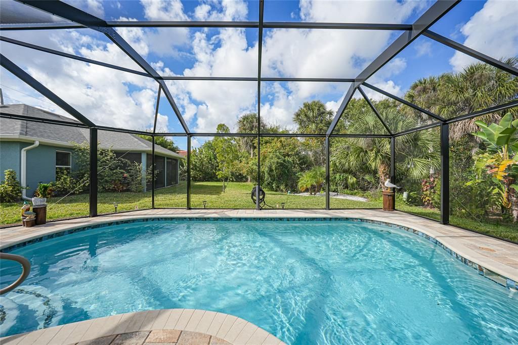 For Sale: $485,000 (4 beds, 2 baths, 1754 Square Feet)