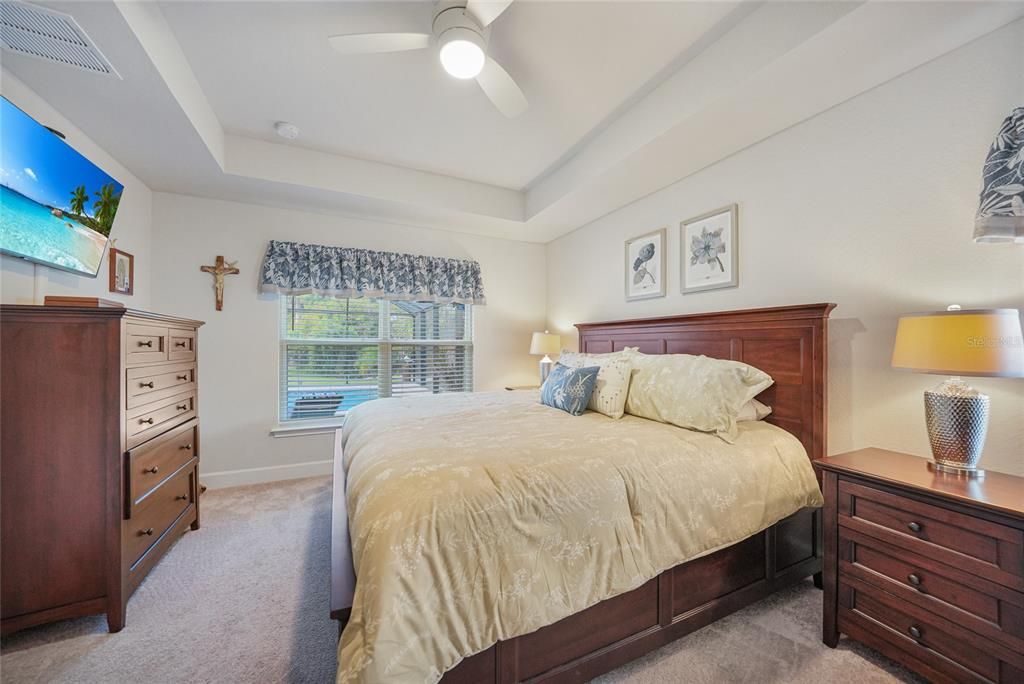 For Sale: $485,000 (4 beds, 2 baths, 1754 Square Feet)