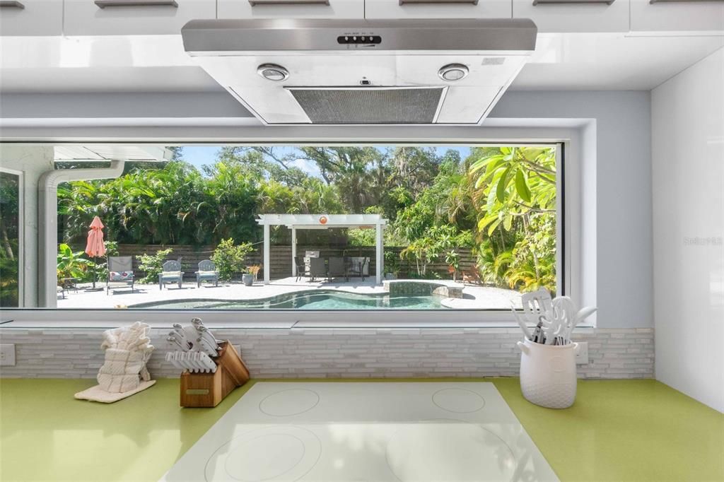 待售: $775,000 (2 贝兹, 1 浴室, 1140 平方英尺)