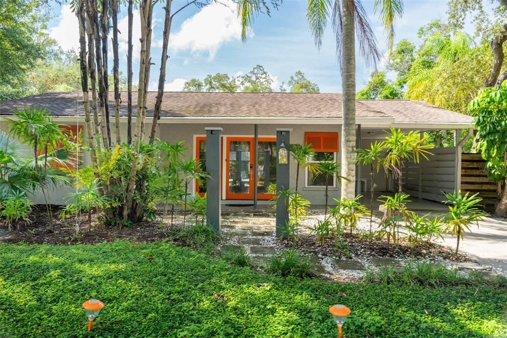 待售: $775,000 (2 贝兹, 1 浴室, 1140 平方英尺)