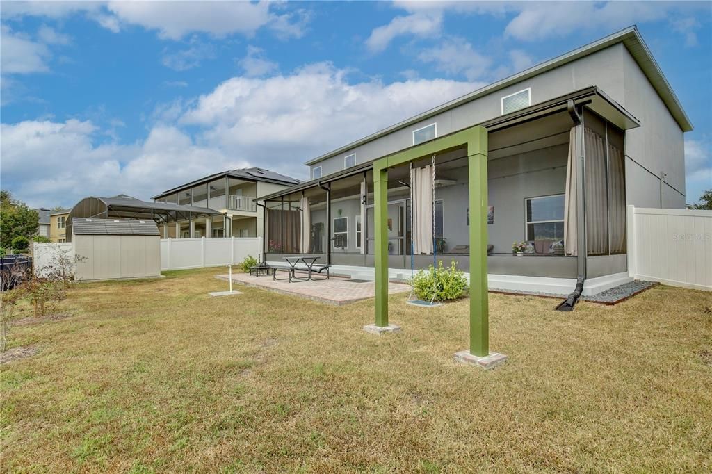 For Sale: $535,000 (5 beds, 3 baths, 2539 Square Feet)