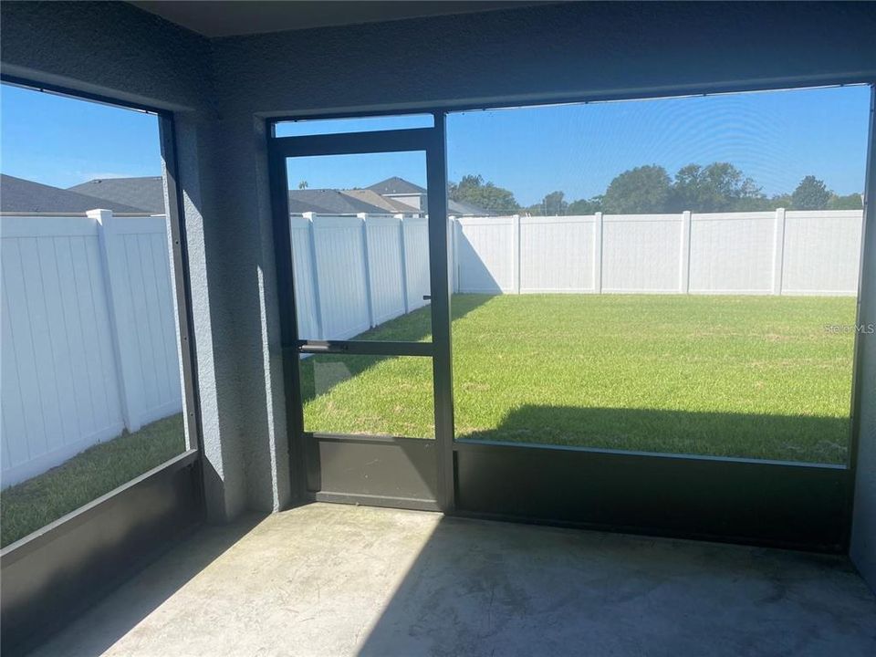 En Renta: $2,400 (3 camas, 2 baños, 1818 Pies cuadrados)