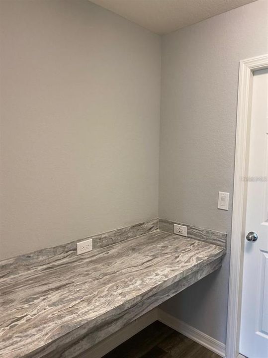 En Renta: $2,400 (3 camas, 2 baños, 1818 Pies cuadrados)