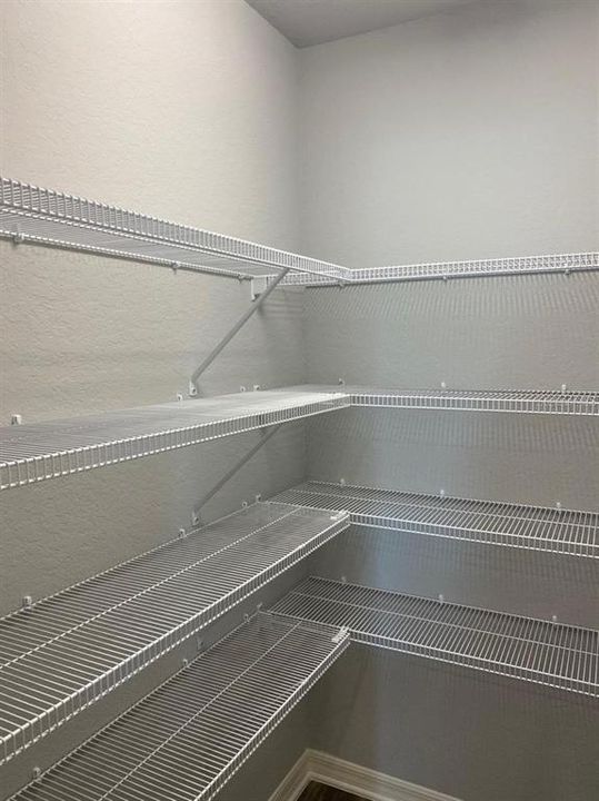 En Renta: $2,400 (3 camas, 2 baños, 1818 Pies cuadrados)