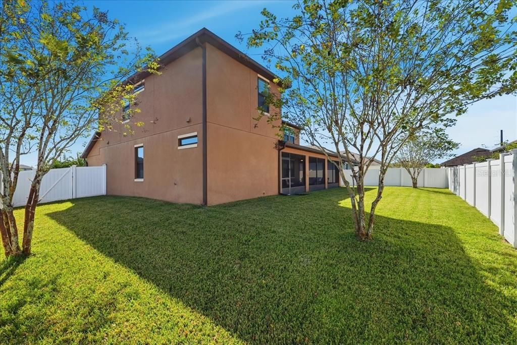 For Sale: $689,900 (4 beds, 3 baths, 3070 Square Feet)