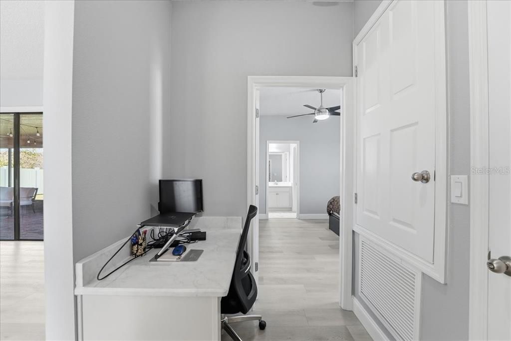 For Sale: $689,900 (4 beds, 3 baths, 3070 Square Feet)