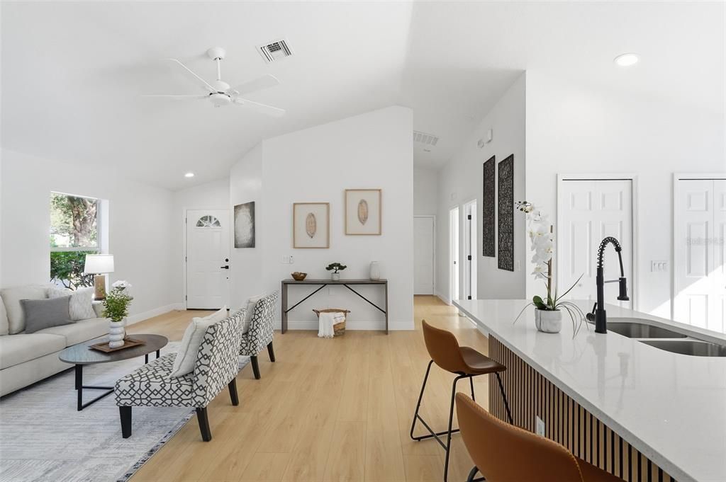 For Sale: $330,000 (3 beds, 2 baths, 1170 Square Feet)