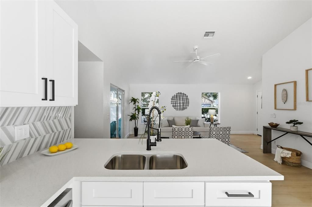 For Sale: $330,000 (3 beds, 2 baths, 1170 Square Feet)