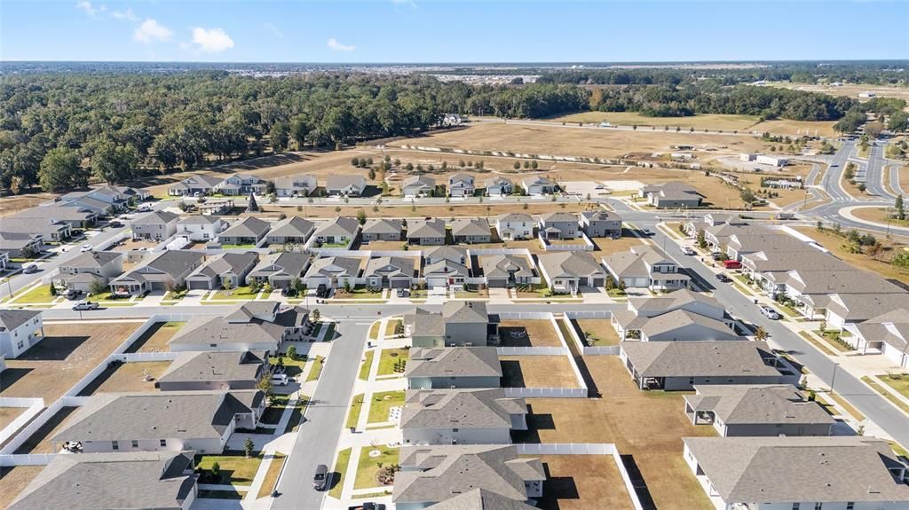 待售: $395,000 (4 贝兹, 2 浴室, 2409 平方英尺)