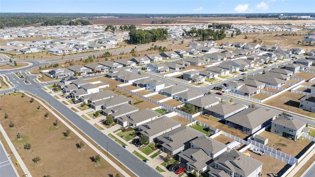 待售: $395,000 (4 贝兹, 2 浴室, 2409 平方英尺)