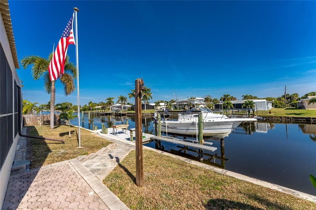 На продажу: $549,000 (3 спален, 2 ванн, 2293 Квадратных фут)