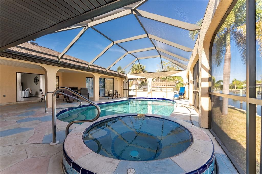 На продажу: $549,000 (3 спален, 2 ванн, 2293 Квадратных фут)