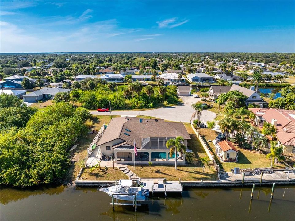 На продажу: $549,000 (3 спален, 2 ванн, 2293 Квадратных фут)