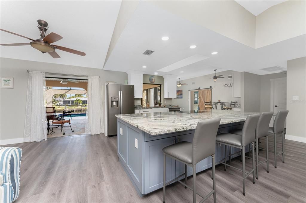 На продажу: $549,000 (3 спален, 2 ванн, 2293 Квадратных фут)