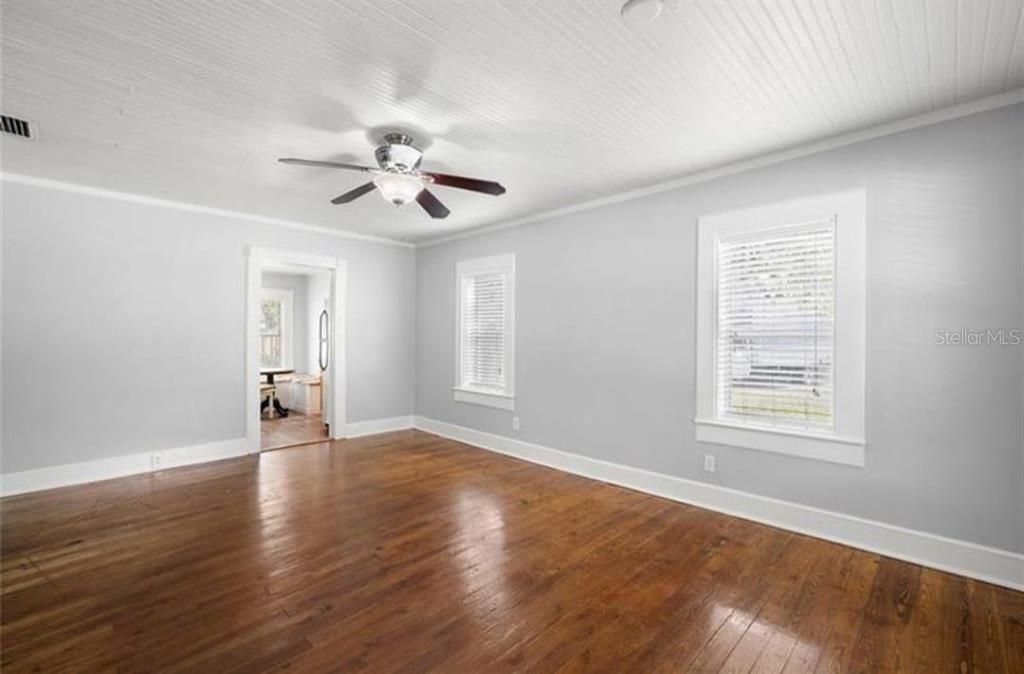 出租: $2,150 (4 贝兹, 2 浴室, 1676 平方英尺)