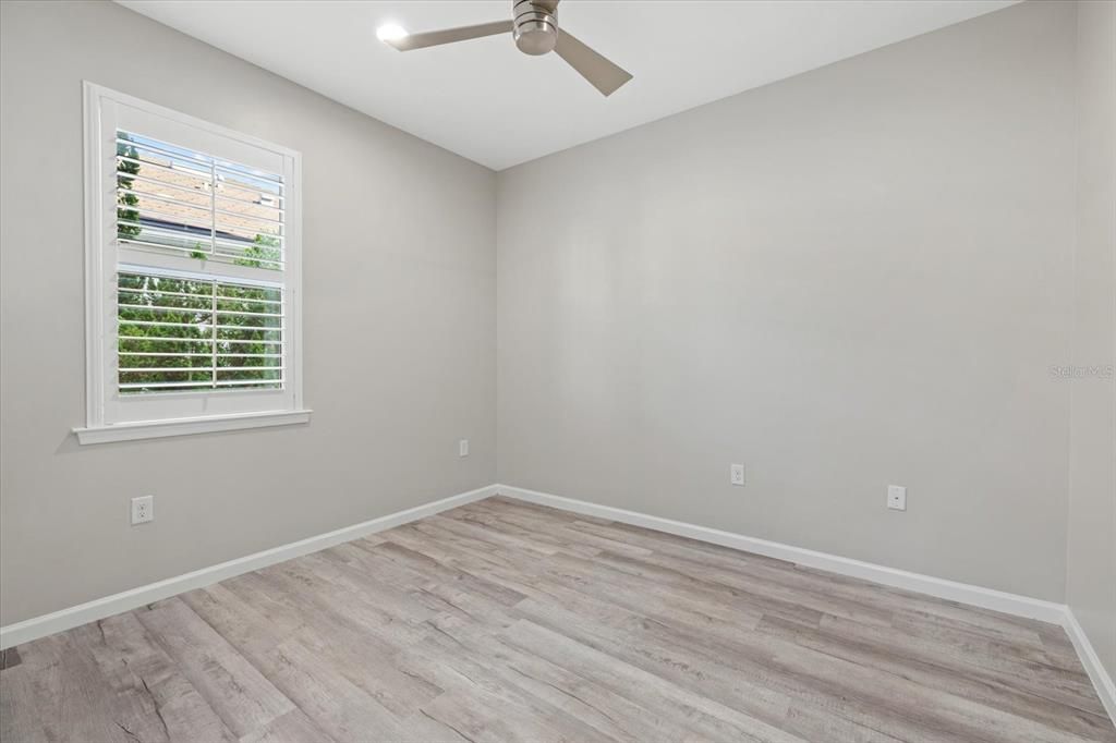 For Sale: $750,000 (5 beds, 3 baths, 3088 Square Feet)