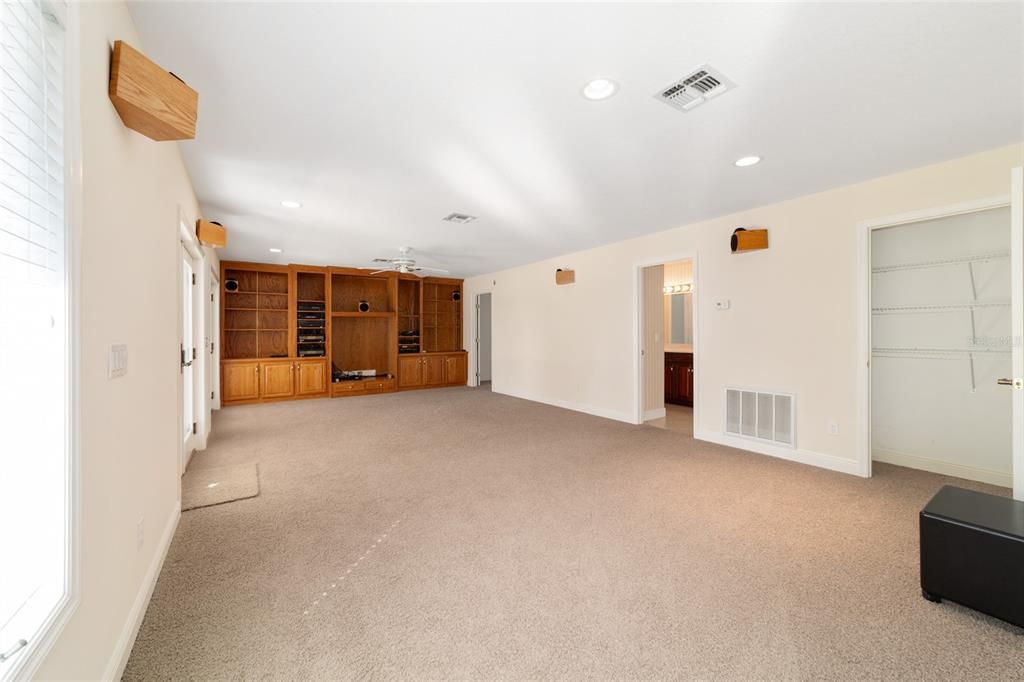 待售: $1,600,000 (4 贝兹, 3 浴室, 4191 平方英尺)