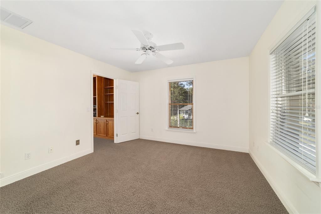 待售: $1,600,000 (4 贝兹, 3 浴室, 4191 平方英尺)