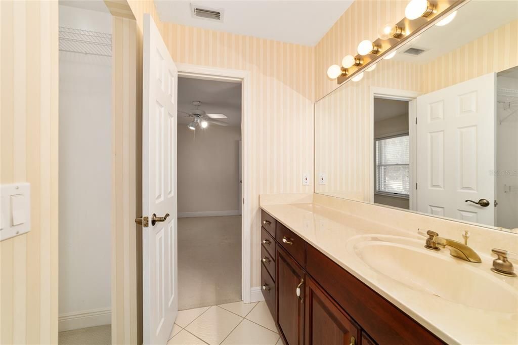 待售: $1,600,000 (4 贝兹, 3 浴室, 4191 平方英尺)