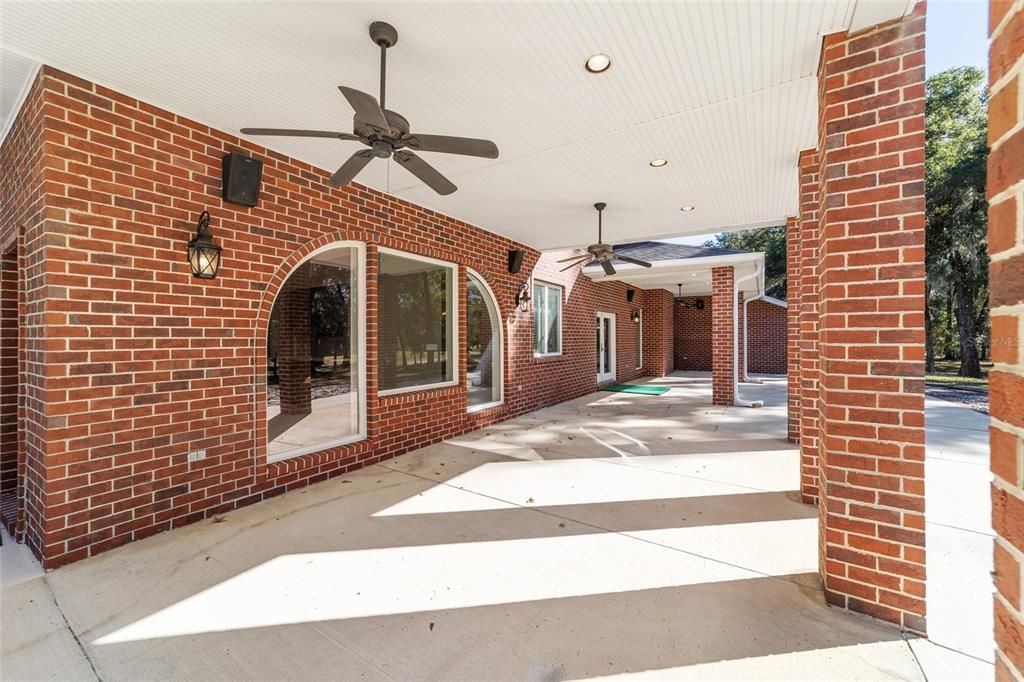 待售: $1,600,000 (4 贝兹, 3 浴室, 4191 平方英尺)