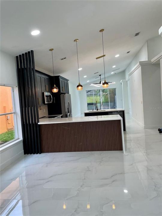 En Renta: $2,800 (4 camas, 3 baños, 1844 Pies cuadrados)