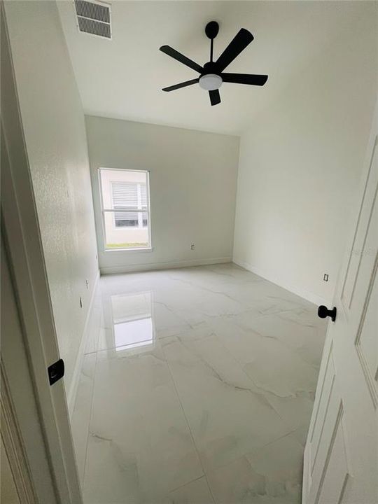 En Renta: $2,800 (4 camas, 3 baños, 1844 Pies cuadrados)