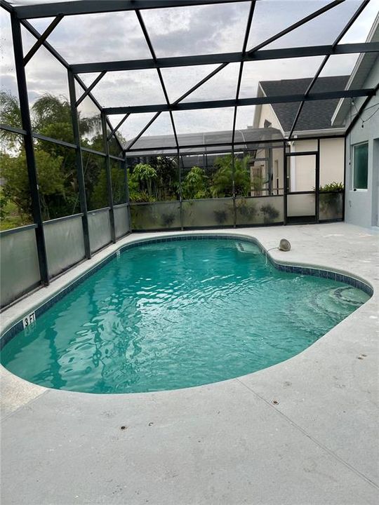 En Renta: $2,800 (4 camas, 3 baños, 1844 Pies cuadrados)