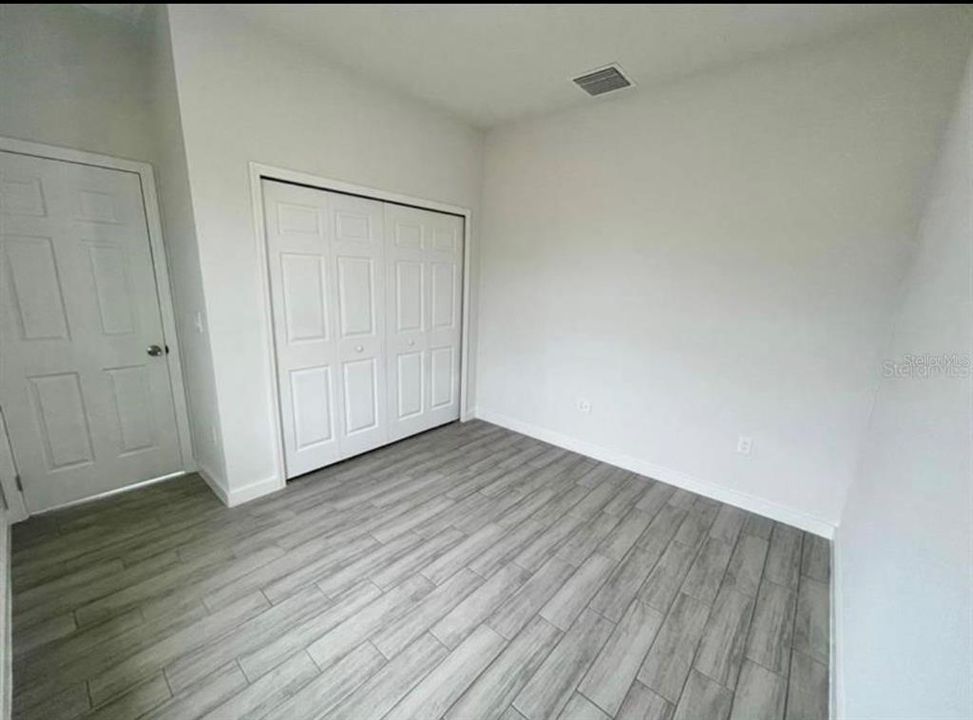 出租: $2,000 (4 贝兹, 2 浴室, 1765 平方英尺)