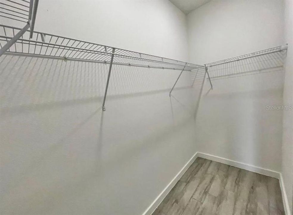 出租: $2,000 (4 贝兹, 2 浴室, 1765 平方英尺)