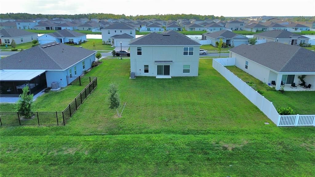 For Rent: $2,298 (5 beds, 3 baths, 2271 Square Feet)