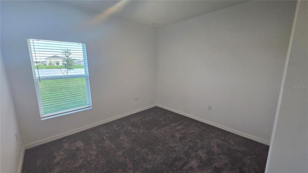 For Rent: $2,298 (5 beds, 3 baths, 2271 Square Feet)