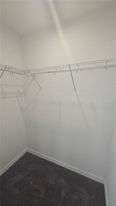 For Rent: $2,298 (5 beds, 3 baths, 2271 Square Feet)