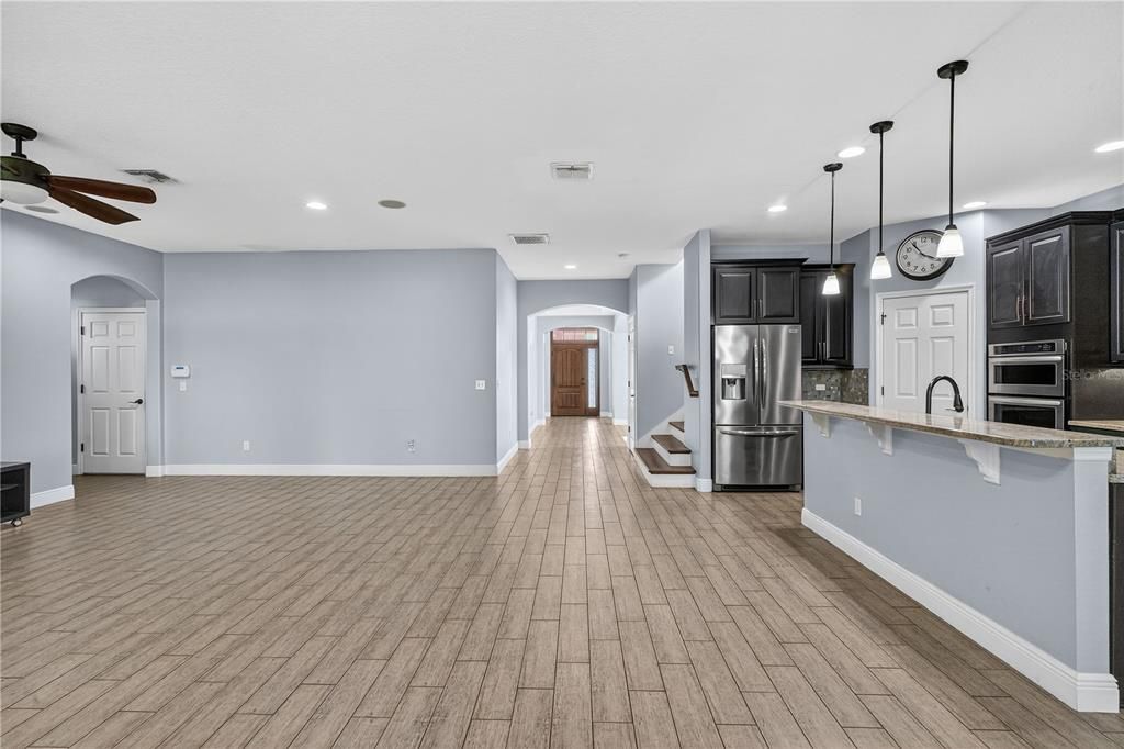 На продажу: $585,000 (4 спален, 3 ванн, 3096 Квадратных фут)