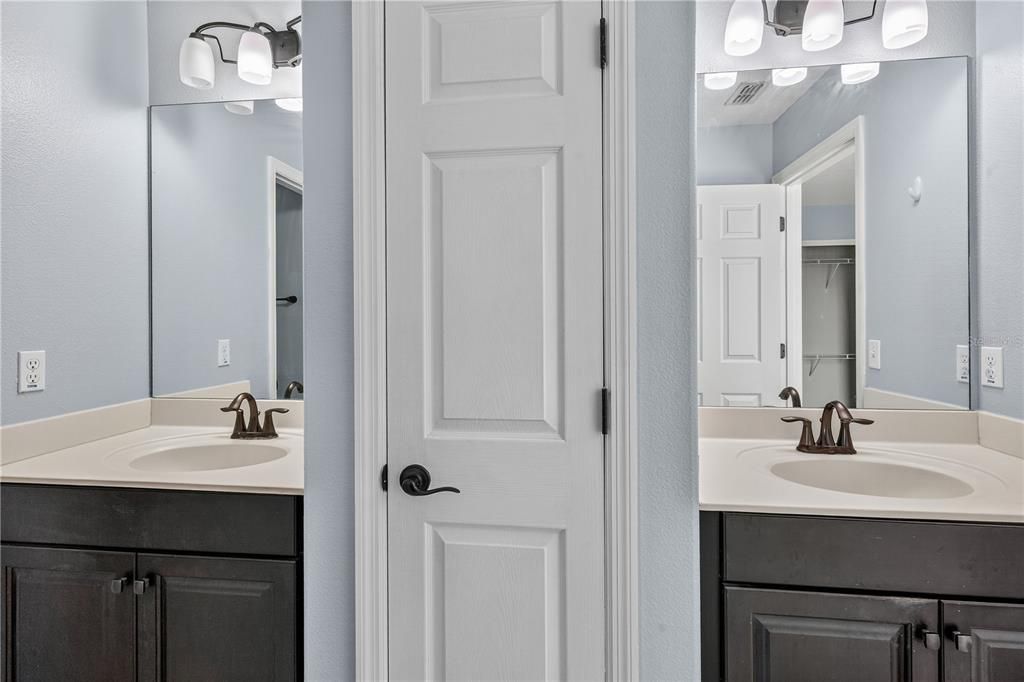 На продажу: $585,000 (4 спален, 3 ванн, 3096 Квадратных фут)