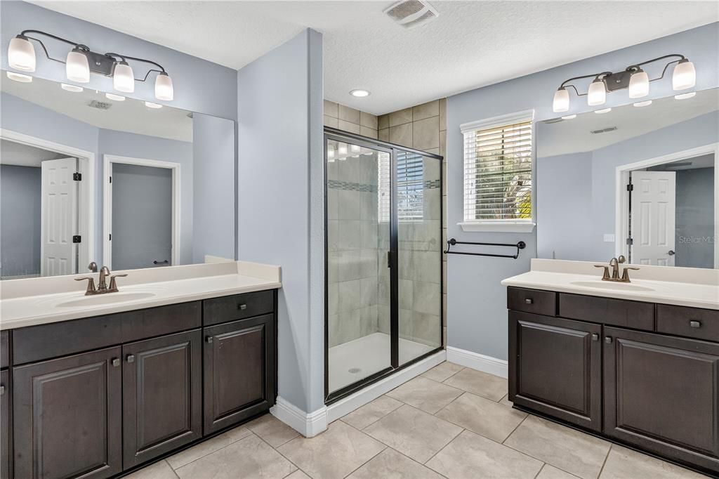 На продажу: $585,000 (4 спален, 3 ванн, 3096 Квадратных фут)