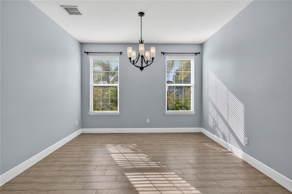 На продажу: $585,000 (4 спален, 3 ванн, 3096 Квадратных фут)