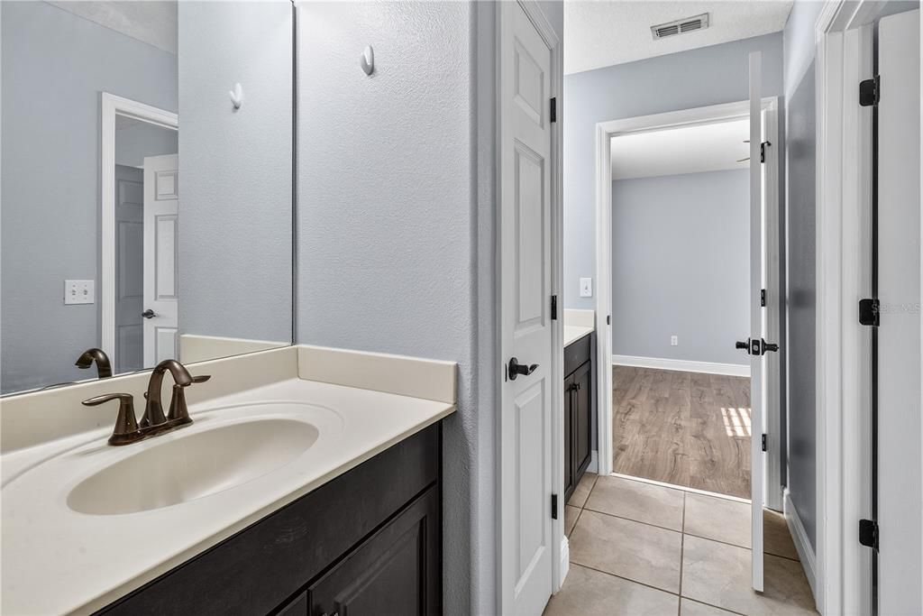 На продажу: $585,000 (4 спален, 3 ванн, 3096 Квадратных фут)