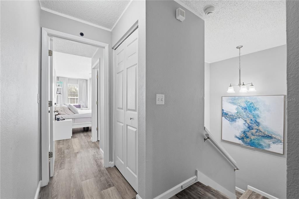 For Sale: $249,000 (2 beds, 2 baths, 1496 Square Feet)