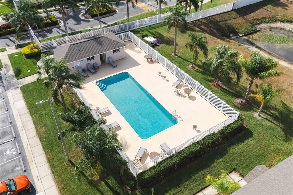 For Sale: $249,000 (2 beds, 2 baths, 1496 Square Feet)