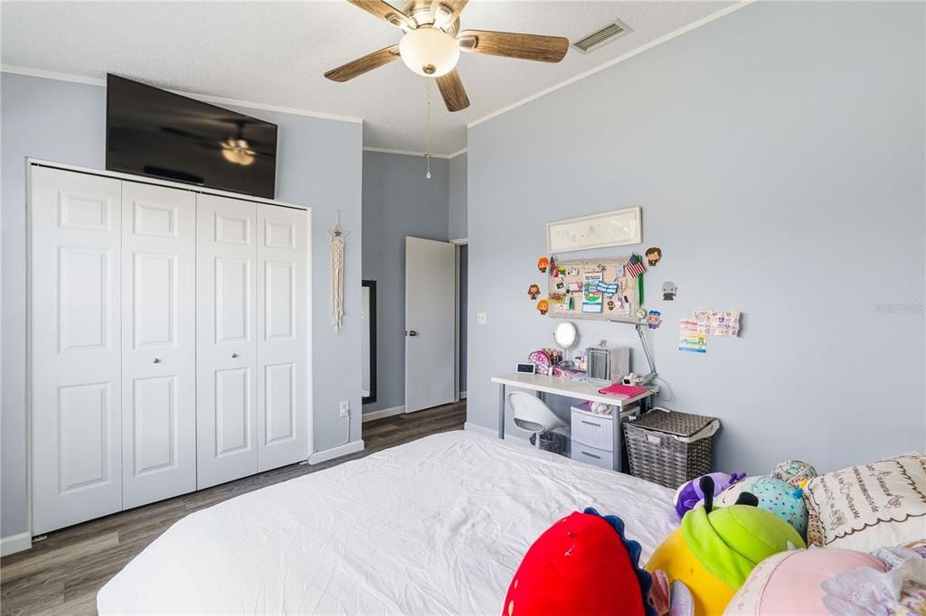 For Sale: $249,000 (2 beds, 2 baths, 1496 Square Feet)