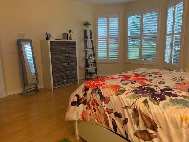 出租: $2,195 (2 贝兹, 2 浴室, 1450 平方英尺)