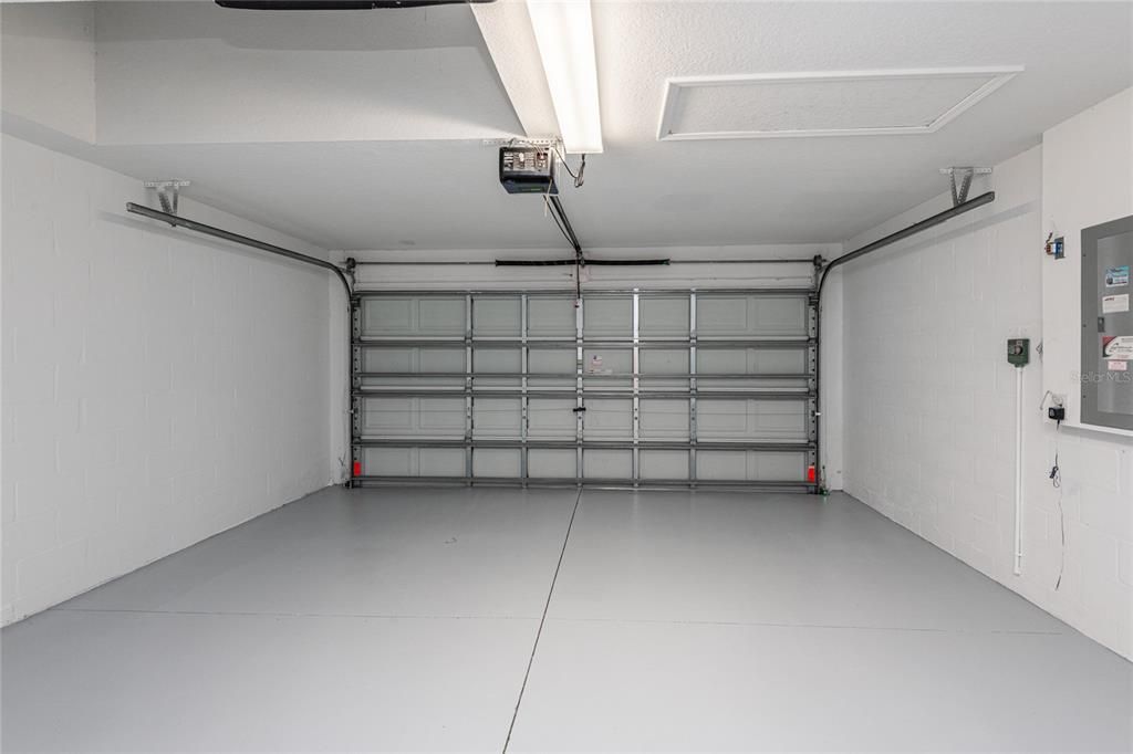 待售: $420,000 (4 贝兹, 3 浴室, 1827 平方英尺)