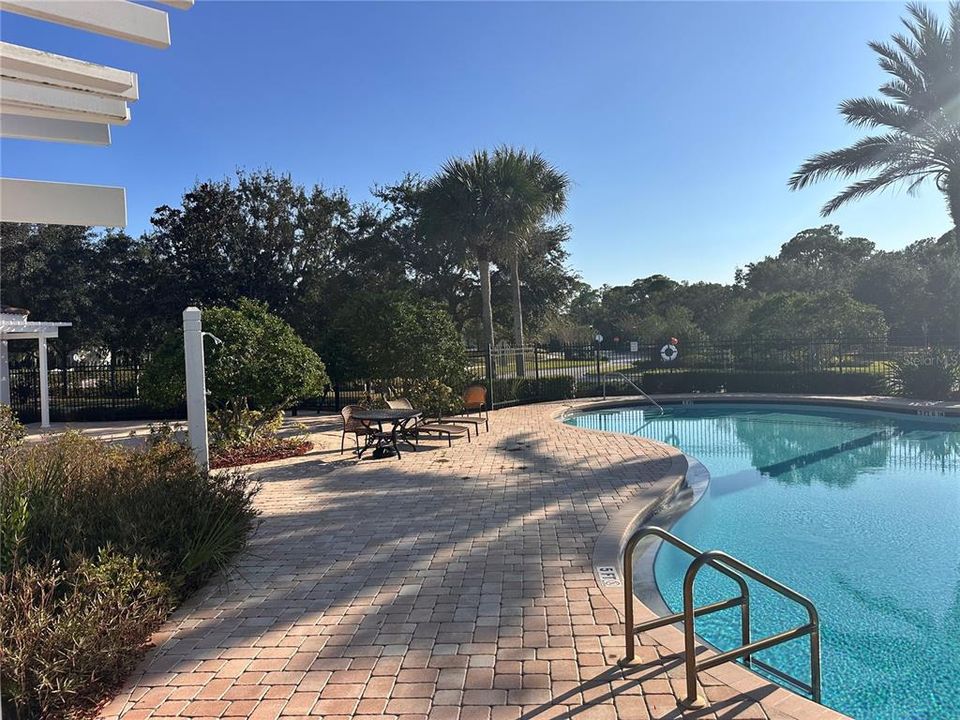 For Rent: $1,800 (2 beds, 1 baths, 1134 Square Feet)