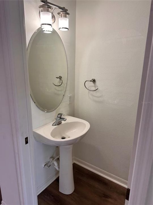 For Rent: $1,800 (2 beds, 1 baths, 1134 Square Feet)