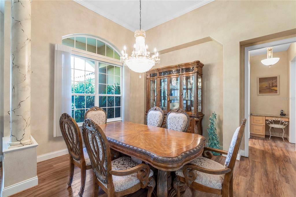 For Sale: $949,999 (4 beds, 3 baths, 2623 Square Feet)