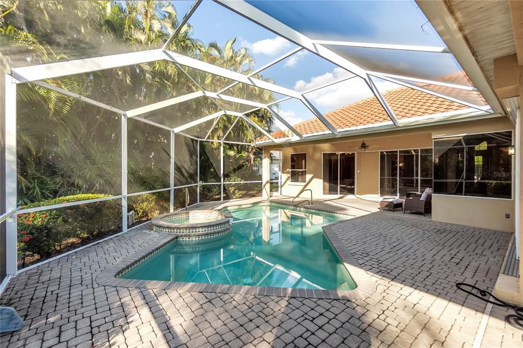 For Sale: $949,999 (4 beds, 3 baths, 2623 Square Feet)