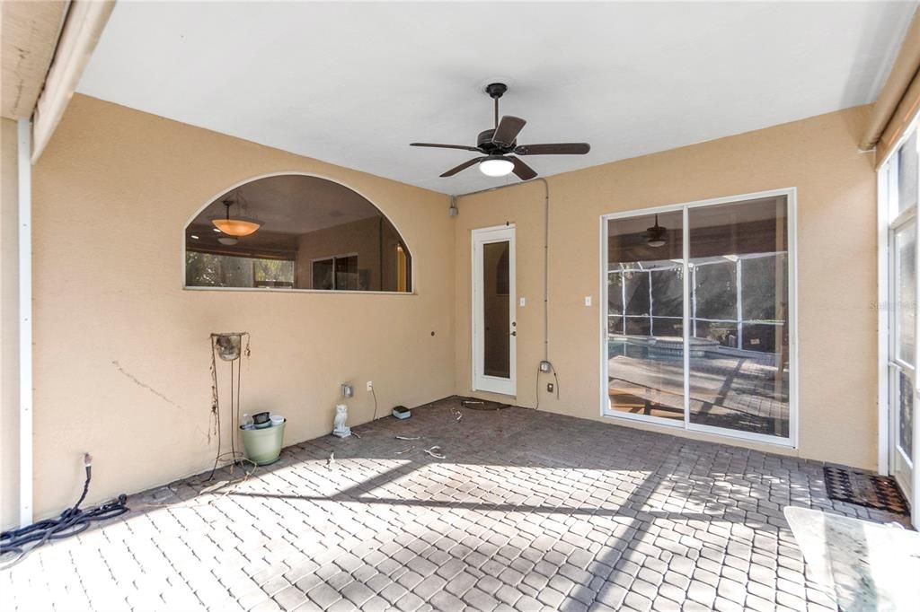 For Sale: $949,999 (4 beds, 3 baths, 2623 Square Feet)