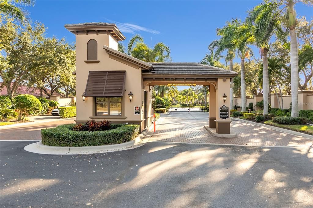 For Sale: $949,999 (4 beds, 3 baths, 2623 Square Feet)