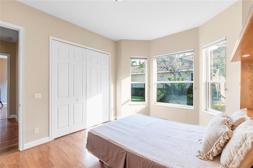 For Sale: $949,999 (4 beds, 3 baths, 2623 Square Feet)